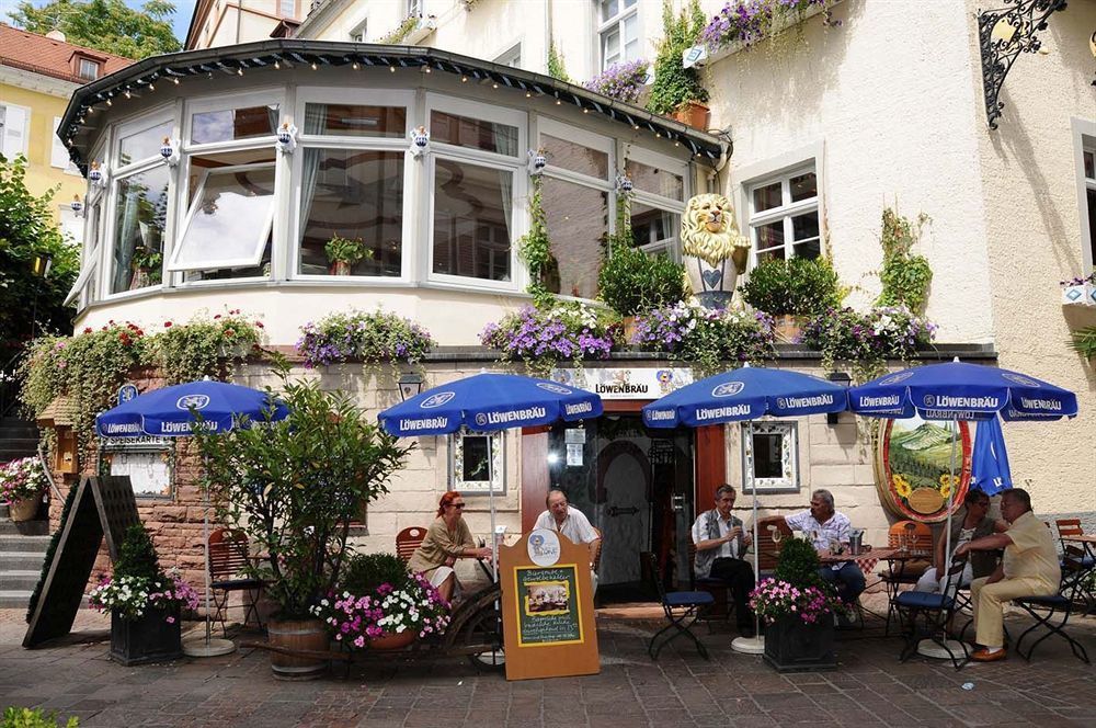 Hotel Zum Goldenen Loewen Baden-Baden Kültér fotó